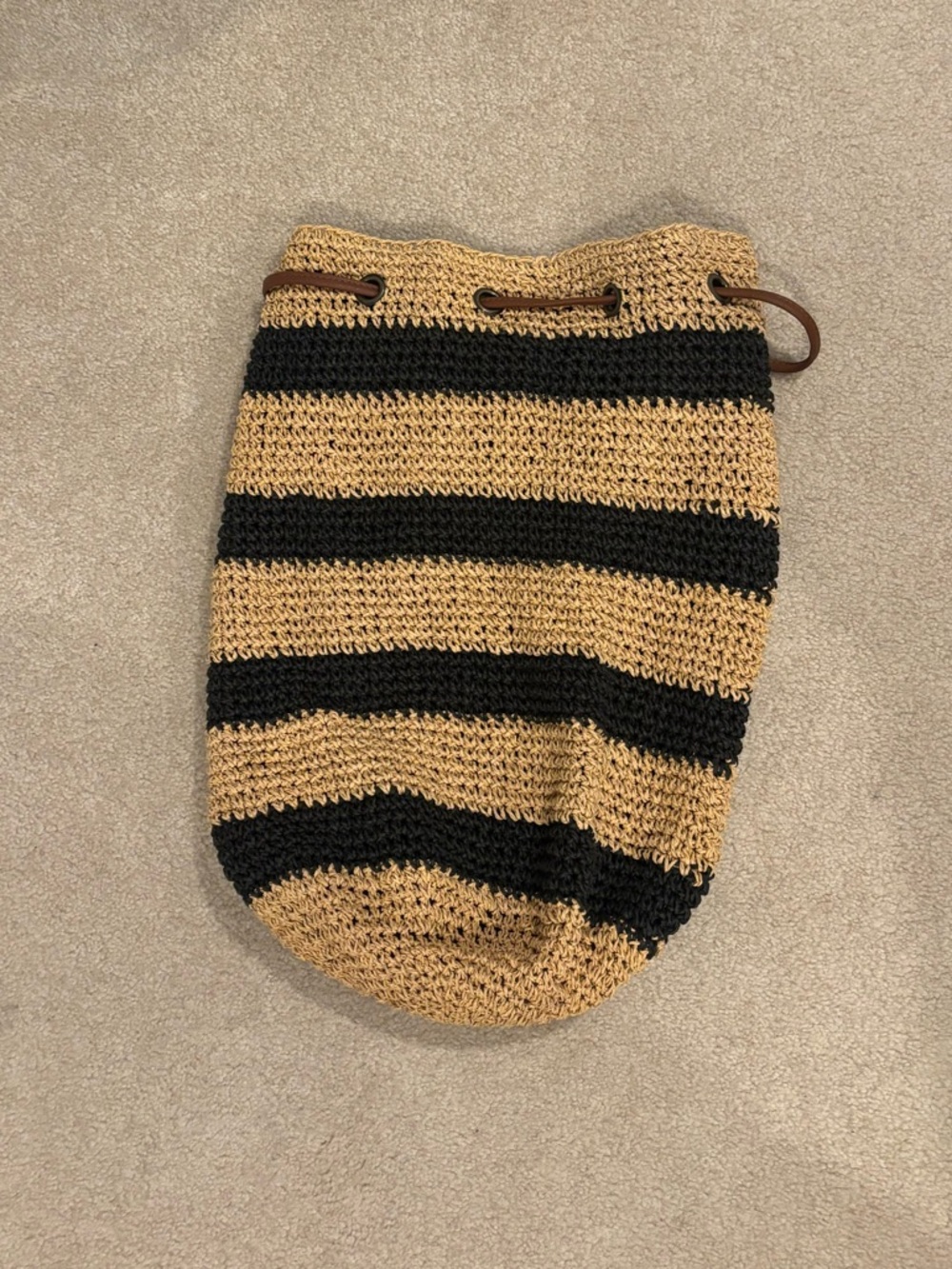American Eagle Outfitters Black and Tan Crochet Drawstring Shoulder Bag
